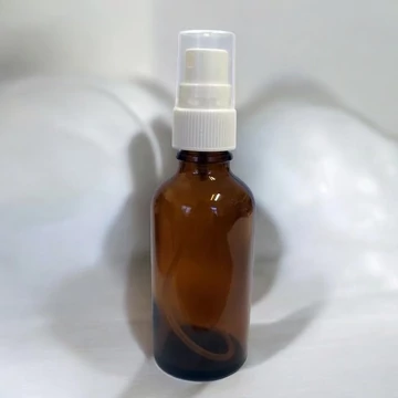 Szórófejes üveg – 50 ml (barna, aromaterápiás használatra)
